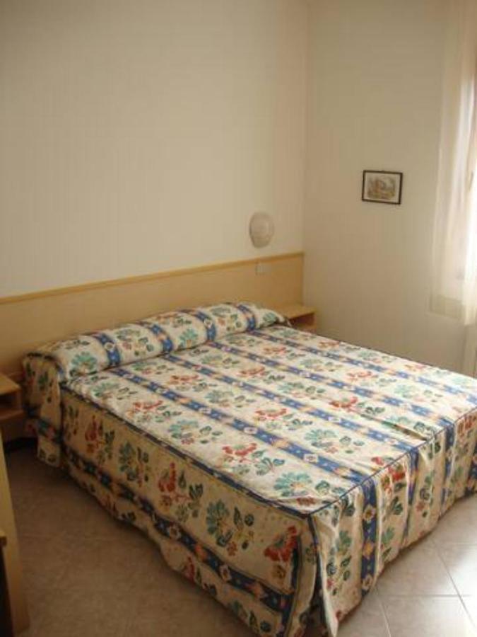 Appartanenti Arcadia Caorle Exterior foto